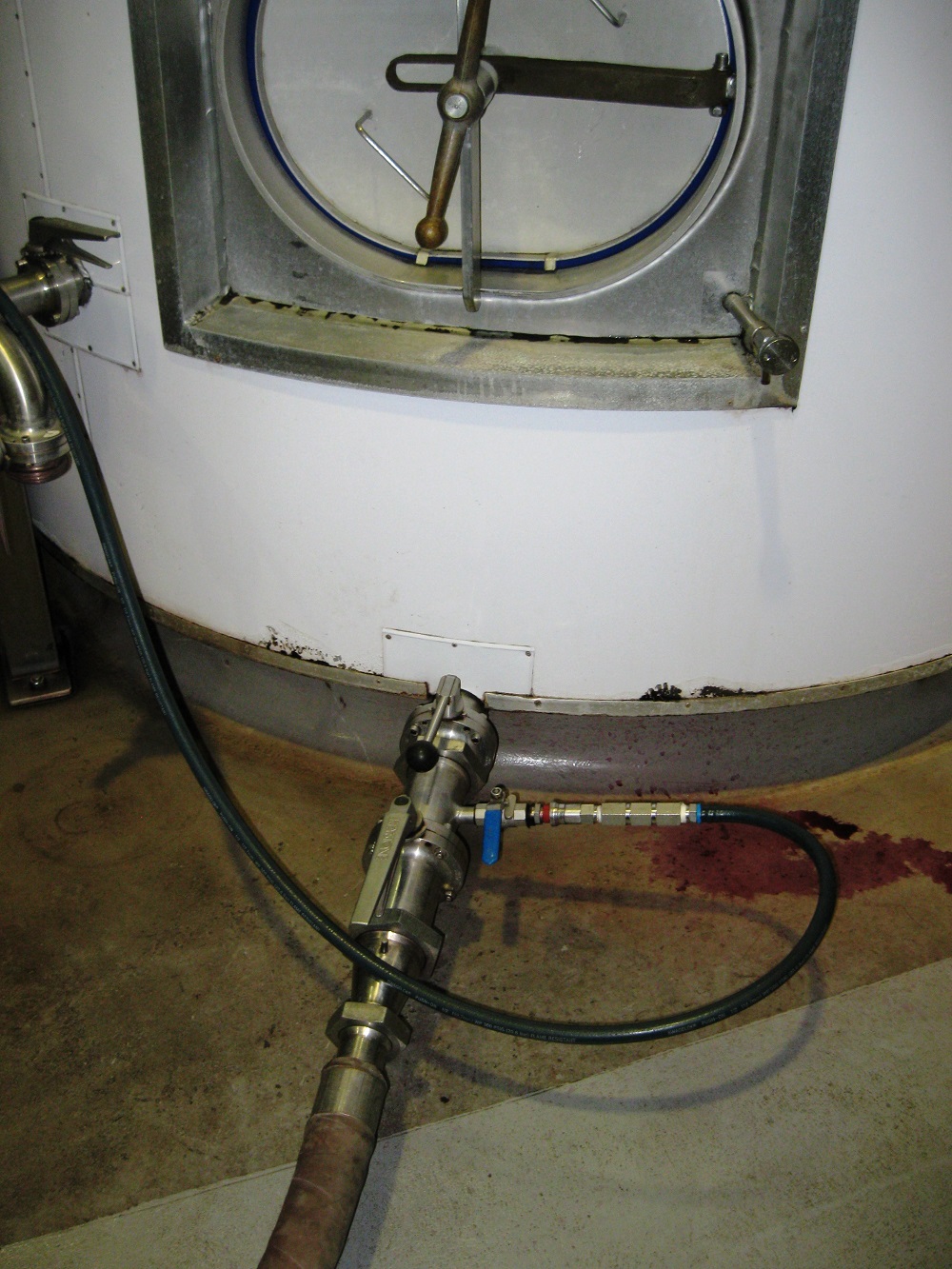 stopcontact moe volume Gas adjustment - The Australian Wine Research Institute